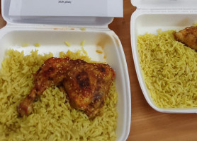 جمعية النجدة الاجتماعية &ndash; فرع أريحا توزع وجبات الإفطار في مخيم عقبة جبر ضمن حملة &ldquo;فطر جارك&rdquo;