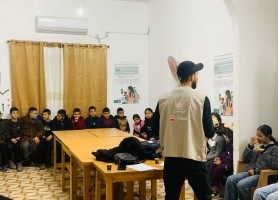 تعزيز الوعي المجتمعي: أنشطة توعوية للنساء والأطفال حول الحماية من النزاعات ومخاطر الذخائر المتفجرة