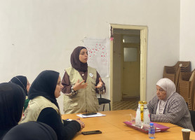 جمعية النجدة الاجتماعية بالتعاون مع جمعية طوباس الخيرية تفتتح لقاءات لتمكين النساء النازحات من مخيم جنين