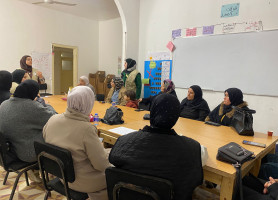 جمعية النجدة الاجتماعية بالتعاون مع جمعية طوباس الخيرية تفتتح لقاءات لتمكين النساء النازحات من مخيم جنين