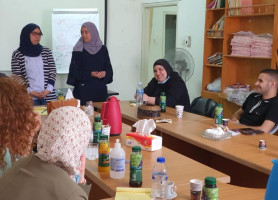 تدريب لجان الحماية التابع لجمعية النجدة الاجتماعية في طولكرم