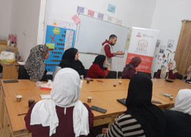 تعزيز الوعي المجتمعي: أنشطة توعوية للنساء والأطفال حول الحماية من النزاعات ومخاطر الذخائر المتفجرة