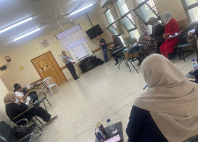 لقاء تدريبي بعنوان (تعزيز الشفافية والمساءلة والنزاهة في تقديم المساعدات الانسانية والخدمات العامة  )