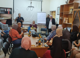 جمعية النجدة الاجتماعية تستضيف جلسة حوار مجتمعي لتعزيز التماسك الاجتماعي في طولكرم
