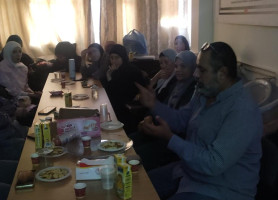 جلسة حوارية حول عدم كفاية توافر الأدوية للأمراض المزمنة في طولكرم