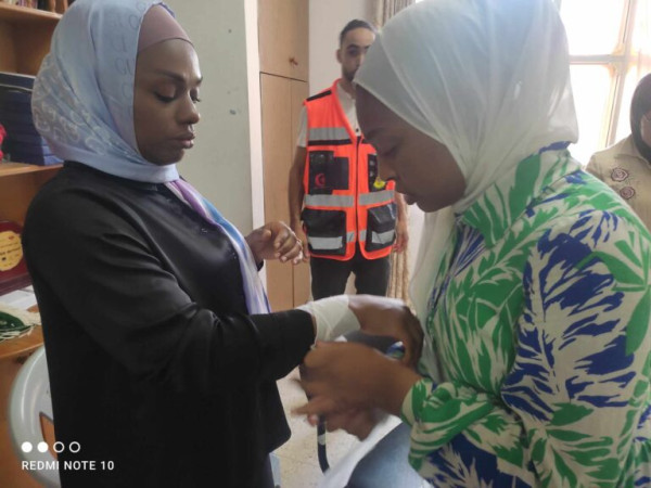 دورة إسعاف اولي بالتعاون مع جمعية الإغاثة الطبية