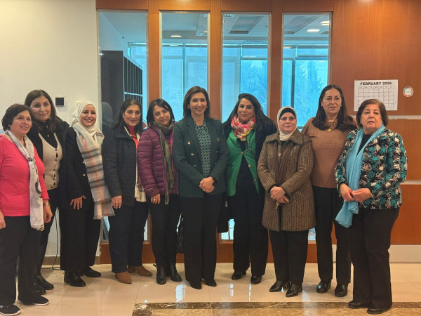 جمعية النجدة الاجتماعية لتنمية المرأة تشارك في زيارة نسوية لتهنئة مديرة هيئة الأمم المتحدة للمرأة في فلسطين