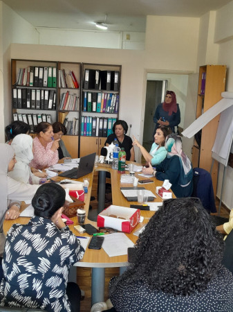 جمعية النجدة الاجتماعية لتنمية المرأة الفلسطينية تختتم اجتماع جمعيتها العمومية وتؤكد مواصلة جهودها لتمكين المرأة الفلسطينية
