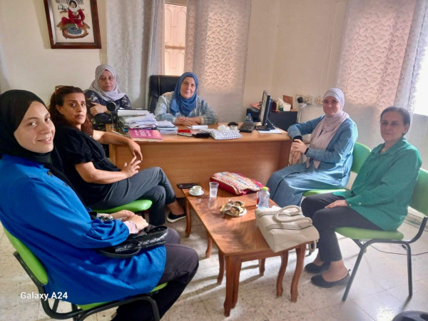 اجتماع تنسيقي في جمعية النجدة طولكرم
